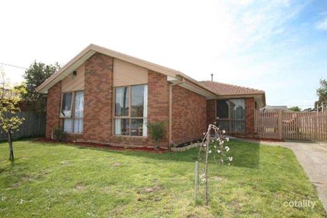 16 Benambra Way, Hampton Park, VIC 3976