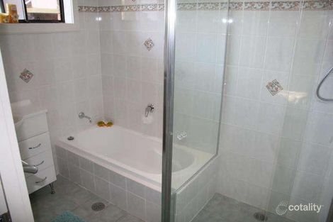 Property photo of 2 Highclere Street Bateau Bay NSW 2261