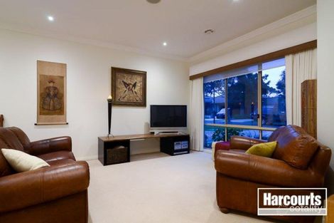 Property photo of 12 Okeefe Terrace Sandhurst VIC 3977