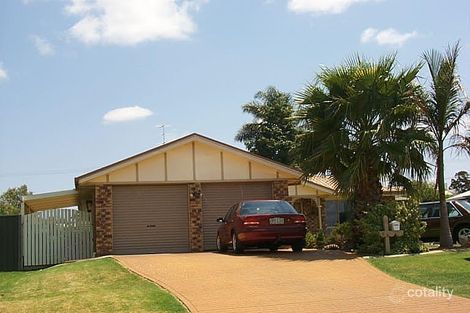 5 Broadfoot St, Kearneys Spring, QLD 4350