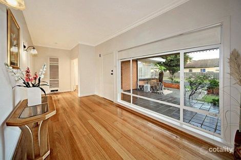 Property photo of 51 Mawby Road Bentleigh East VIC 3165