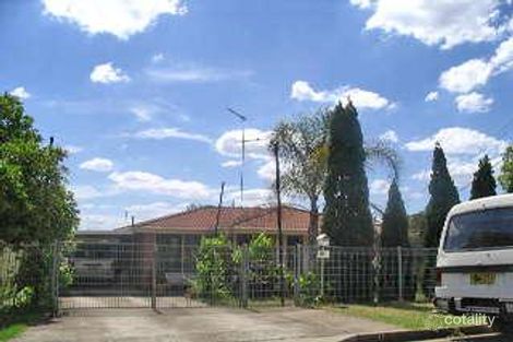 10 Innes Cres, Mount Druitt, NSW 2770