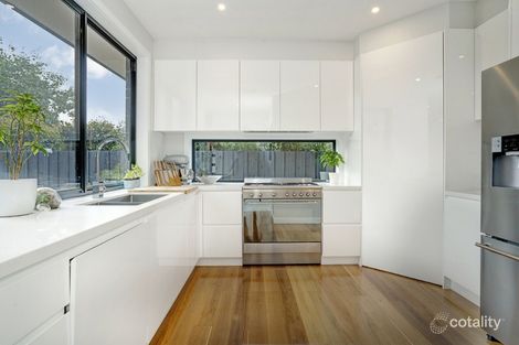 2/16 Kent St, Mornington, VIC 3931