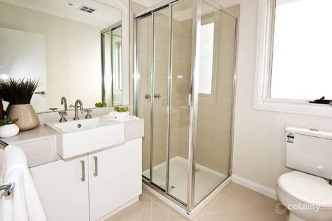Property photo of 18 Myrtle Street Ivanhoe VIC 3079