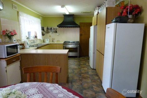 Property photo of 172 Brougham Drive Valley View SA 5093