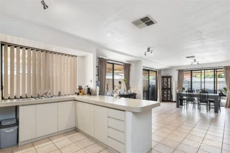 Property photo of 185 Grand Ocean Boulevard Port Kennedy WA 6172