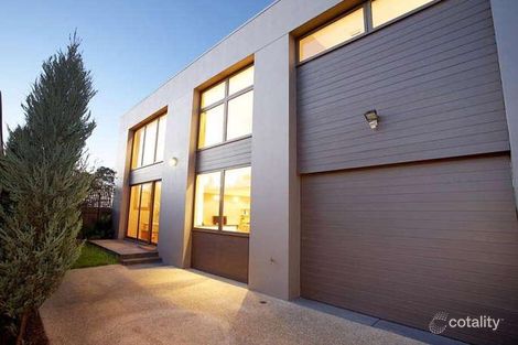 289 Rossmoyne St, Thornbury, VIC 3071