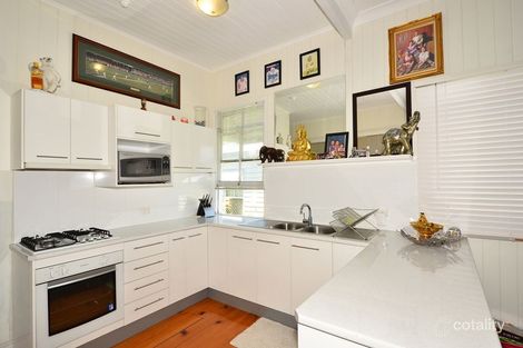 Property photo of 155 Venner Road Fairfield QLD 4103