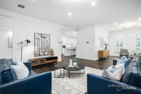 Property photo of 34 Greendale Road Doncaster East VIC 3109