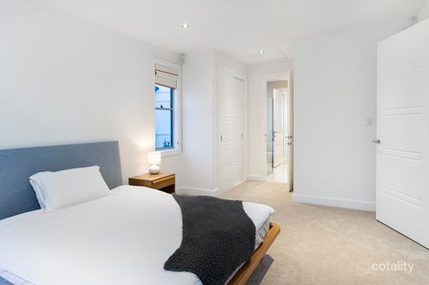 Property photo of 8022 Key Waters Hope Island QLD 4212