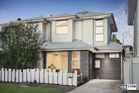 2 Elizabeth St, Newport, VIC 3015