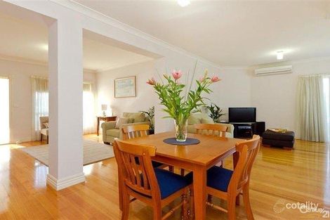 Property photo of 2B Alden Court Cheltenham VIC 3192