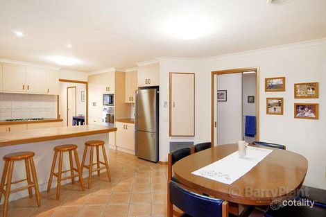 Property photo of 3 Shelley Close Grovedale VIC 3216