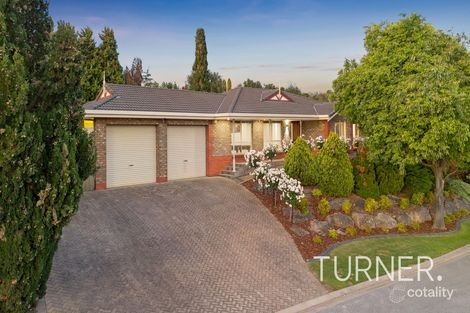 17 Morrow Ct, Wynn Vale, SA 5127