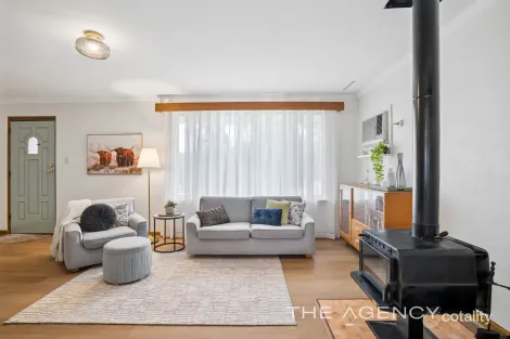 Property photo of 15 Marriott Road Boya WA 6056