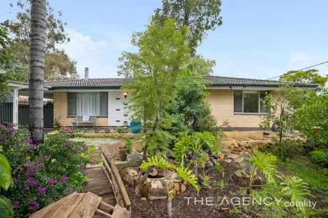 Property photo of 15 Marriott Road Boya WA 6056
