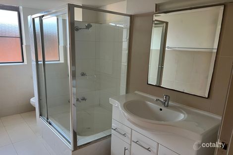 Property photo of 2/5 Burra Street Surfers Paradise QLD 4217