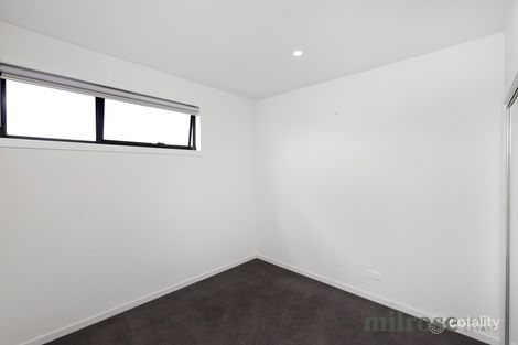 Property photo of 205/21 Gordon Street Footscray VIC 3011
