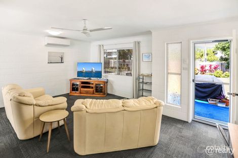 15 Trinity Beach Rd, Trinity Beach, QLD 4879