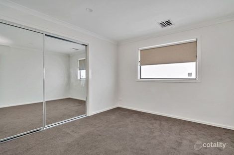 Property photo of 2/15 Claire Way Tarneit VIC 3029