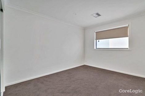 Property photo of 2/15 Claire Way Tarneit VIC 3029