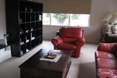 Property photo of 8 Bellara Crescent Kealba VIC 3021