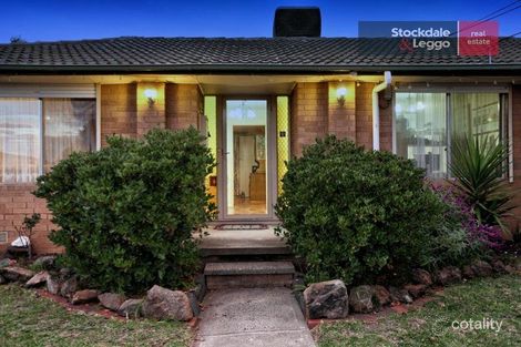 Property photo of 2 Waverley Court Gladstone Park VIC 3043