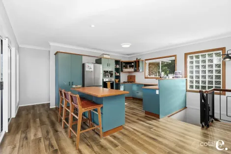 Property photo of 5 Tabor Drive Lammermoor QLD 4703