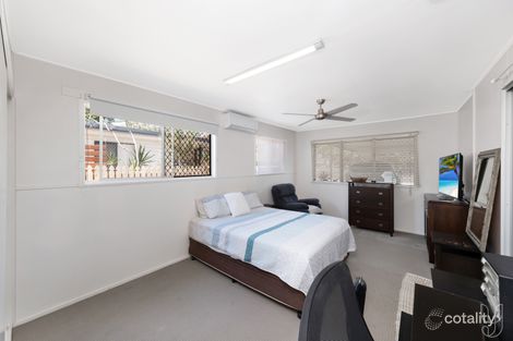 Property photo of 33 Percy Ford Street Cooee Bay QLD 4703