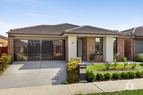 Property photo of 10 Abbey Road Beveridge VIC 3753