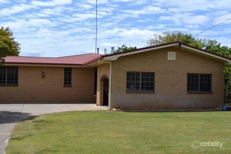10 Holmes St, Pittsworth, QLD 4356