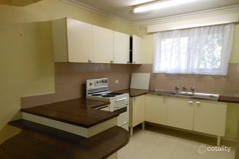 Property photo of 4/30 Cootamundra Crescent Blackburn VIC 3130
