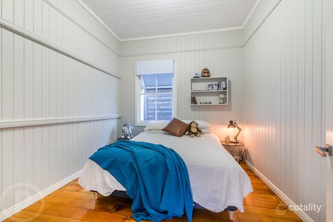 Property photo of 30 Dickens Street Norman Park QLD 4170