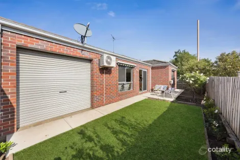 Property photo of 2/164 Separation Street Bell Park VIC 3215