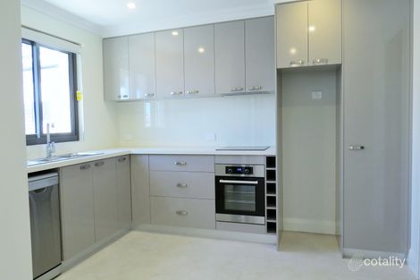Property photo of 5/5 Kalamunda Road Kalamunda WA 6076
