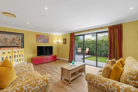 Property photo of 1 Summerhill Way Berowra NSW 2081