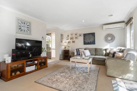 2/14 Central Ave, Tyabb, VIC 3913