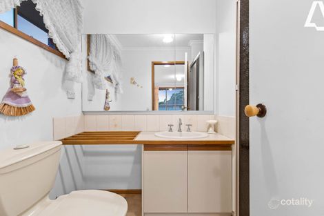 Property photo of 10 Nike Court Carrum Downs VIC 3201