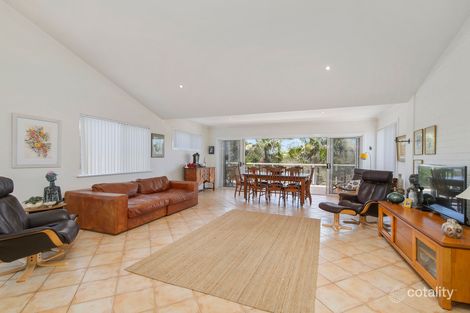 Property photo of 135 Matthew Flinders Drive Port Macquarie NSW 2444