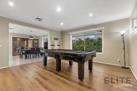 Property photo of 19 Marbelia Drive Berwick VIC 3806