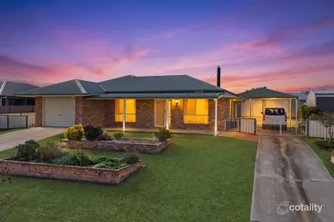 Property photo of 4 Hans Borgar Court Warwick QLD 4370