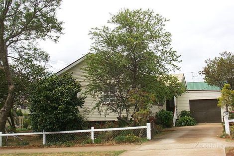 32 Doyle St, Harlaxton, QLD 4350