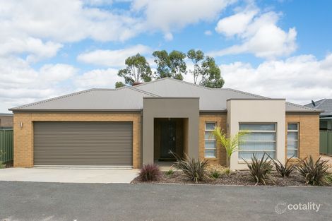 Property photo of 38 Highland Way Maiden Gully VIC 3551