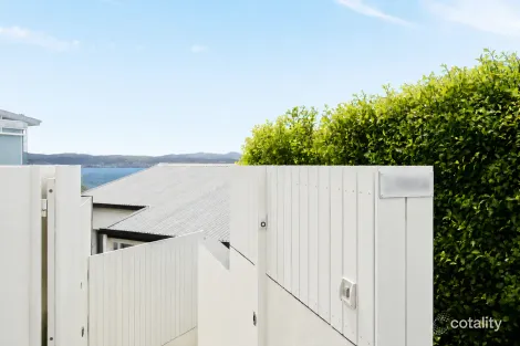 Property photo of 1/784A Sandy Bay Road Sandy Bay TAS 7005
