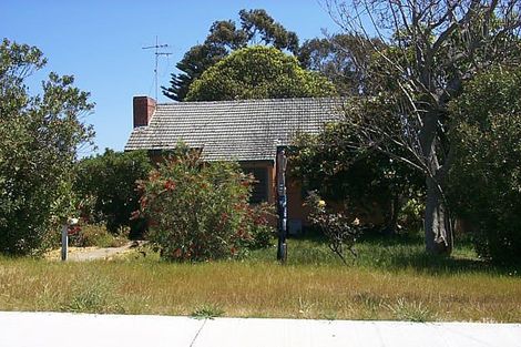 18 Starling St, Hamilton Hill, WA 6163