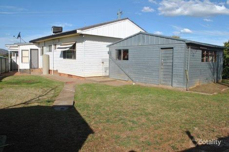 Property photo of 28 Edinburgh Street West Tamworth NSW 2340