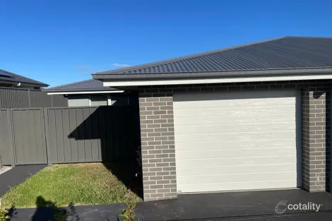2/7 Lantzke St, Cooranbong, NSW 2265
