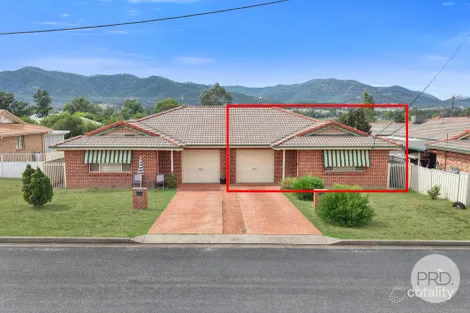 1/3 Wattle St, Kootingal, NSW 2352