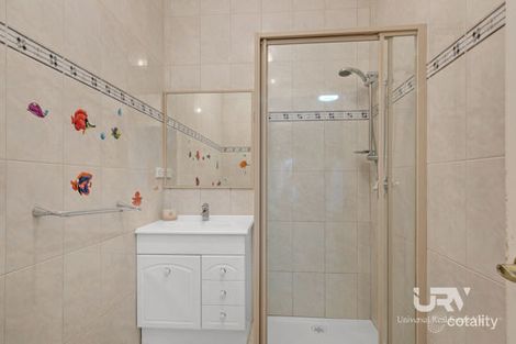 Property photo of 4 Golf View Drive Craigieburn VIC 3064