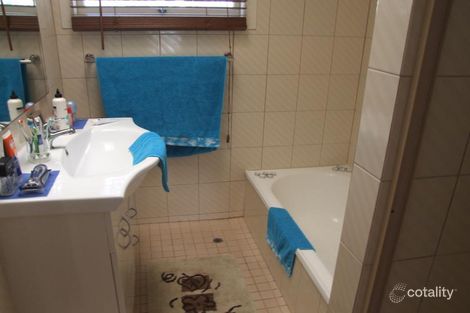 Property photo of 10 Booneene Court Nanango QLD 4615